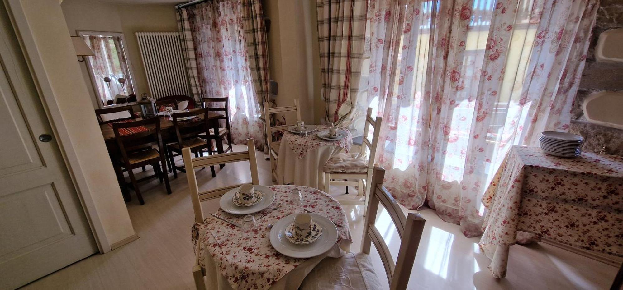 Antica Casa Menetti B E B Bed & Breakfast Sestola Exterior foto